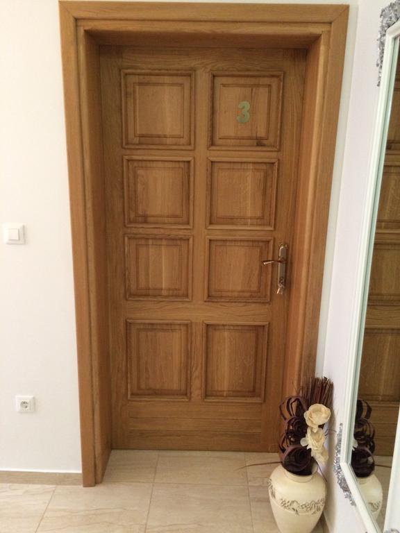 Apartmani Mane Trogir Exteriör bild