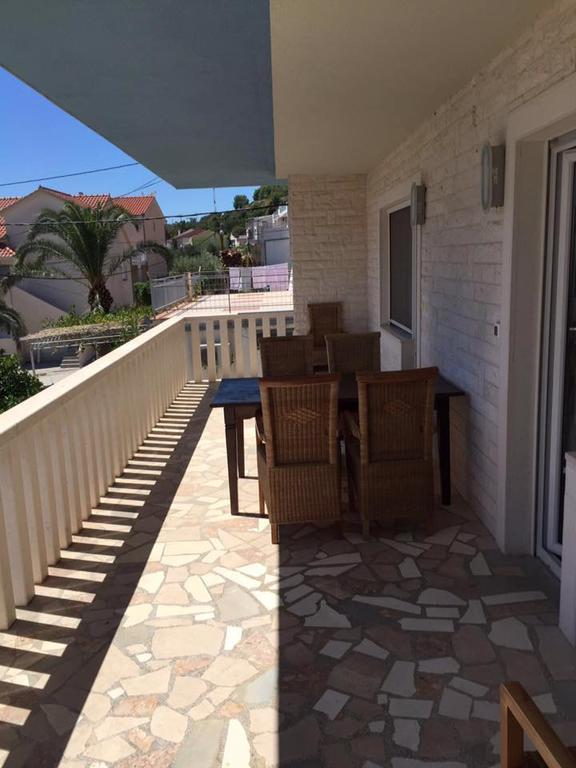 Apartmani Mane Trogir Exteriör bild