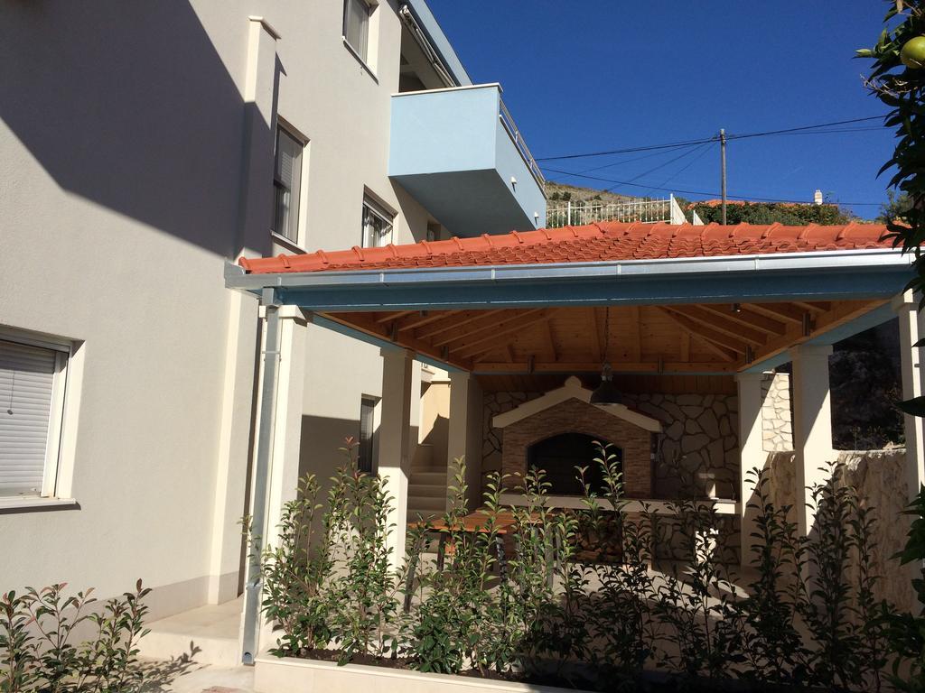 Apartmani Mane Trogir Exteriör bild