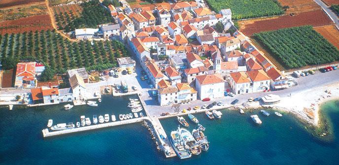 Apartmani Mane Trogir Exteriör bild